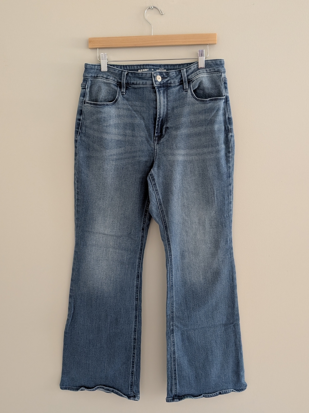 Old Navy High-Rise Wow Flare Jeans
